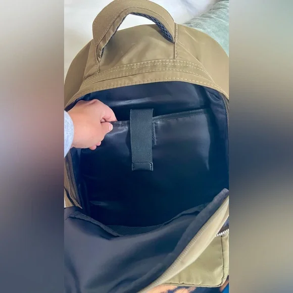 Zara olive green nylon laptop commuter backpack EUC - Picture 8 of 9